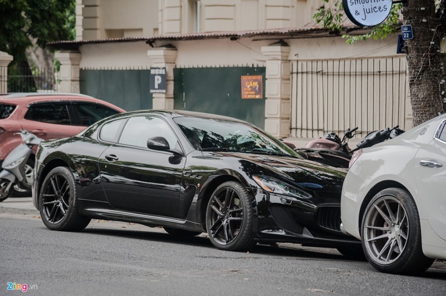 Dai gia Ha Noi khoe dan xe Maserati dip cuoi hinh anh 8
