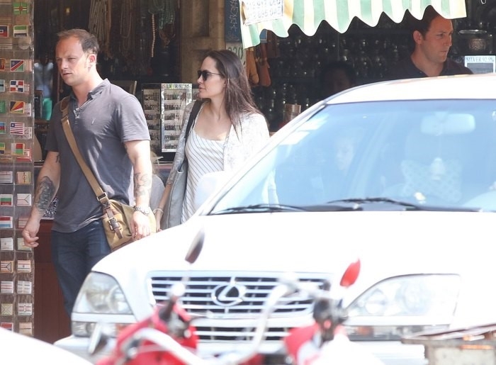 Angelina Jolie ngot ngao khi xuat hien ben nguoi tinh tin don hinh anh 6