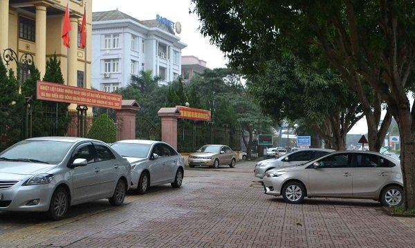 giành vỉa hè, giành lại vỉa hè, TP Vinh, bí thư thành Vinh