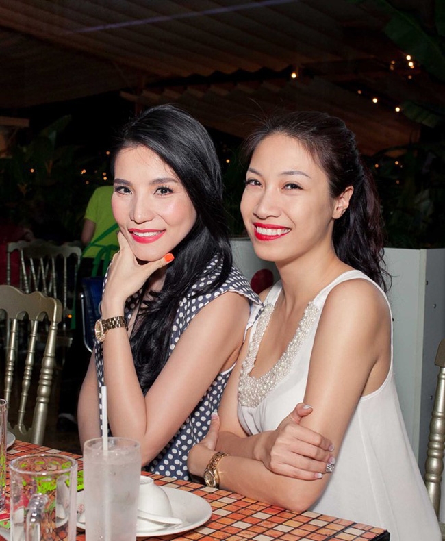 Đến lượt Pha Lê bị nghi phẫu thuật thẩm mỹ bởi chiếc cằm nhọn bất thường - Ảnh 4.