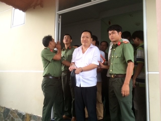 Nguyen giam doc Ngan hang Agribank Can Tho bi khoi to hinh anh 1