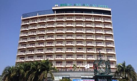 Nhay tu tang 12 khach san, nam thanh nien tu vong hinh anh