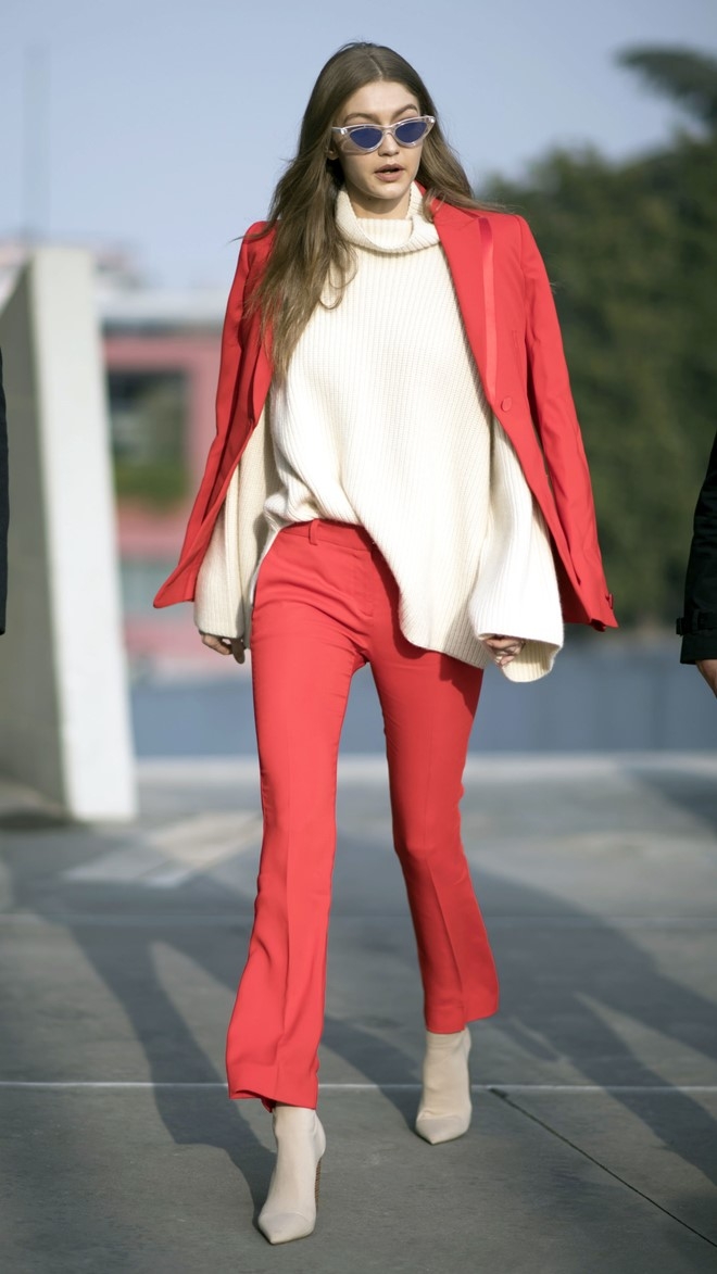 3 doi ankle bot sanh dieu duoc Gigi Hadid lang xe hinh anh 12