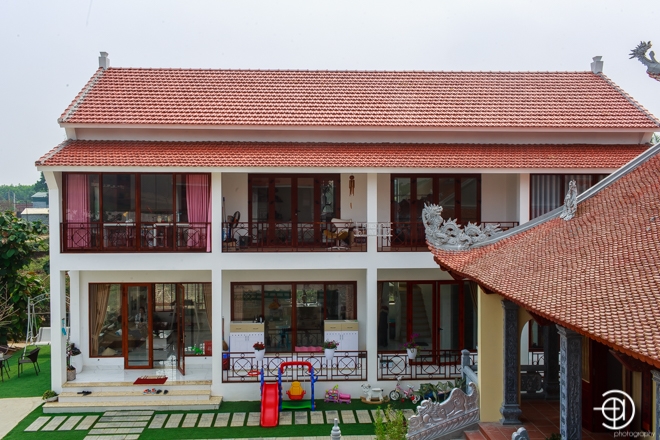 Cận cảnh cơ ngơi gần 2000m2 của ca sĩ Việt Hoàn - Ảnh 5.