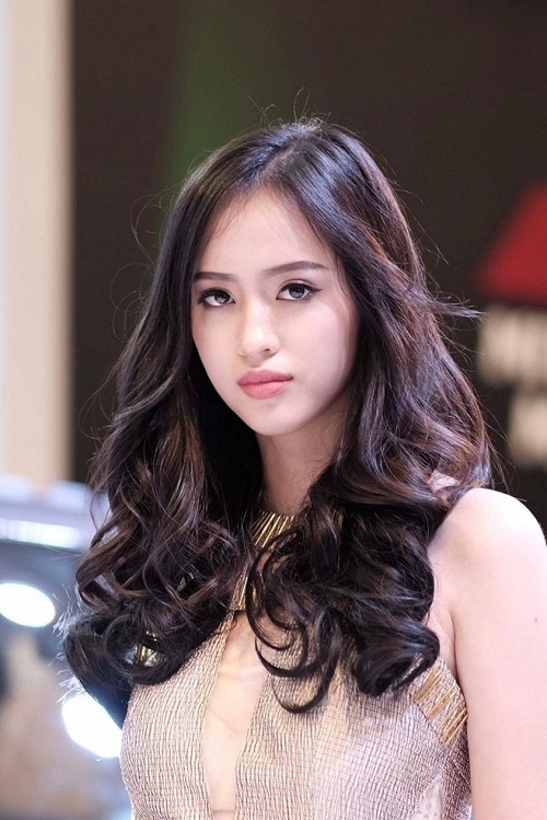 Dậy sóng vì tin đồn Trang Trần, Hoàng Yến ngồi ghế nóng The Face 2017 - Ảnh 11. Dậy sóng vì tin đồn Trang Trần, Hoàng Yến ngồi ghế nóng The Face 2017 - Ảnh 11.