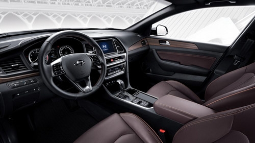 Hyundai Sonata 2018 có giá cao nhất 644 triệu đồng - 2