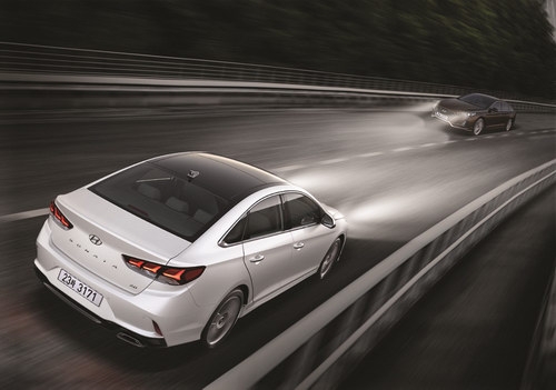 Hyundai Sonata 2018 có giá cao nhất 644 triệu đồng - 3