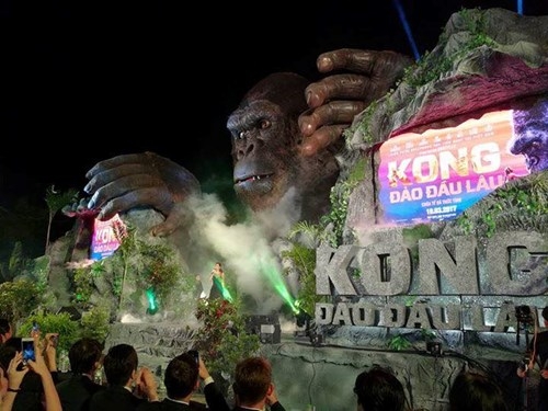 Nguyên nhân ‘bà hỏa’ thiêu rụi sân khấu 1 tỷ ngày ra mắt ‘Kong: Skull Island’ ảnh 2