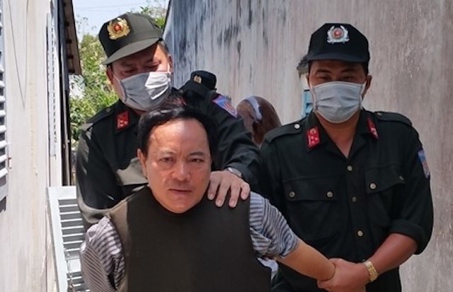 Truong phong tu phap huyen bi dam do mau thuan ca nhan hinh anh 1