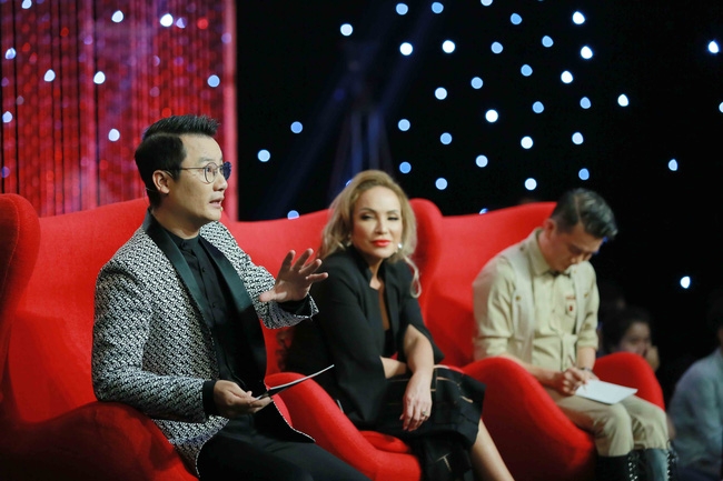Bị đàn chị chê, Thanh Thảo lật mặt tranh cãi ngay trên sóng truyền hình - Ảnh 1. Bị đàn chị chê, Thanh Thảo lật mặt tranh cãi ngay trên sóng truyền hình - Ảnh 1.