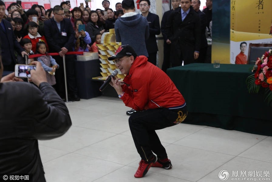 'Ton Ngo Khong' Luc Tieu Linh Dong bi khan gia chi trich hinh anh 4