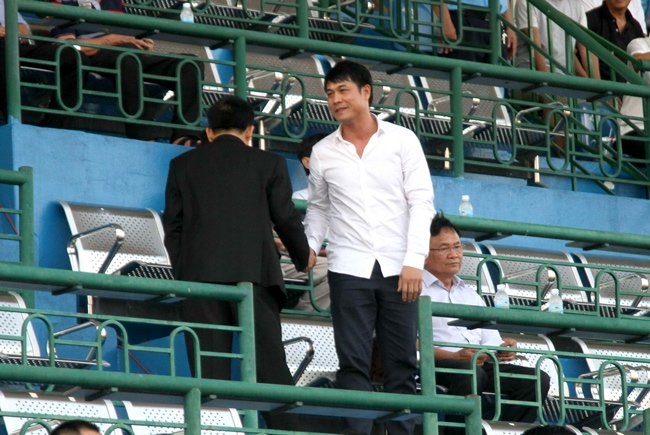 HLV Hữu Thắng, Công Phượng, tuyển Việt Nam, VLeague 2017