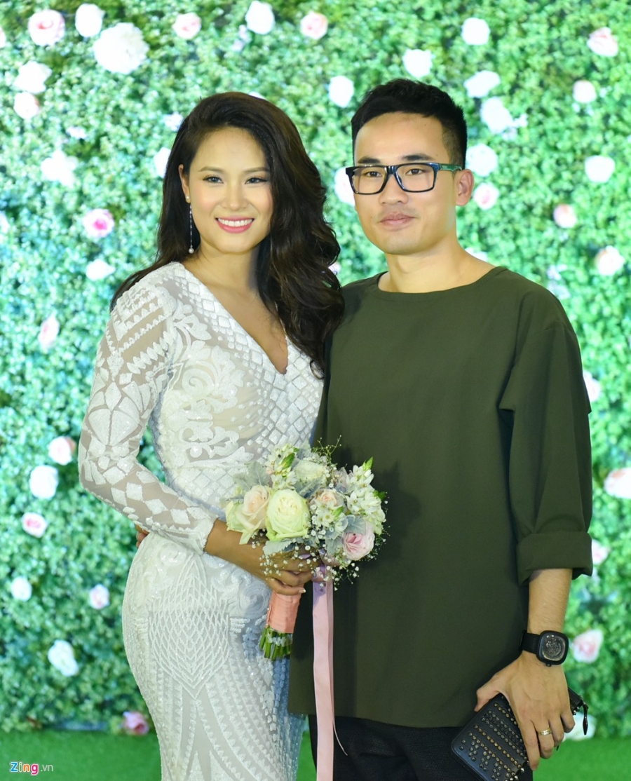 Hoa hau bien Van Anh rang ro trong le cuoi lan hai hinh anh 8