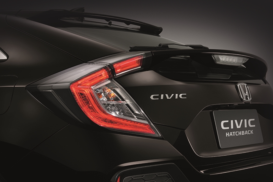 honda-civic-hatchback-2017-1.jpg