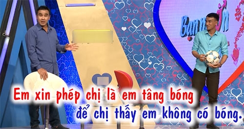 co gai xinh dep doi tim ban trai cang den cang tot, sau do choang vang khi tam man keo len - 8