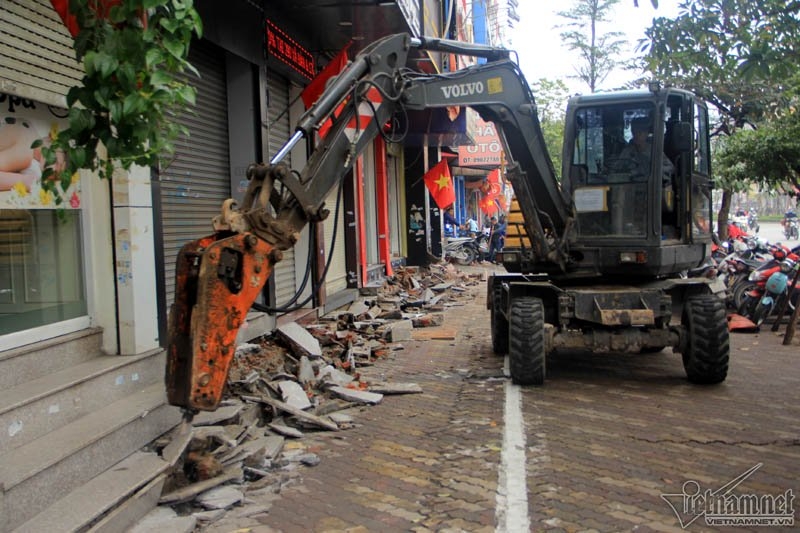 Hà Nội, quận 1, vỉa hè, vỉa hè Hà Nội, chủ tịch Nguyễn Đức Chung