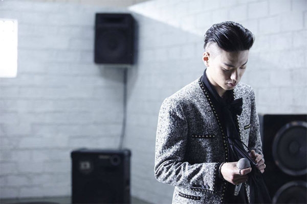 rapper-han-bi-to-danh-ban-gai-tan-te-vi-khong-chieu-chuyen-an-ai
