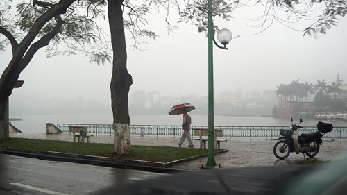 Cuộc sống người dân thủ đô trong mịt mù hơi nước ảnh 1