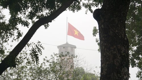 Cuộc sống người dân thủ đô trong mịt mù hơi nước ảnh 13
