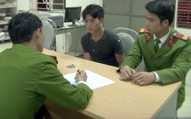 Doat mang nguoi o dam ma vi muon dien thoai khong duoc hinh anh 1