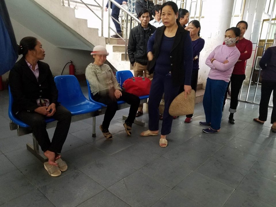 tai nạn giao thông, xe đón dâu va xe tải