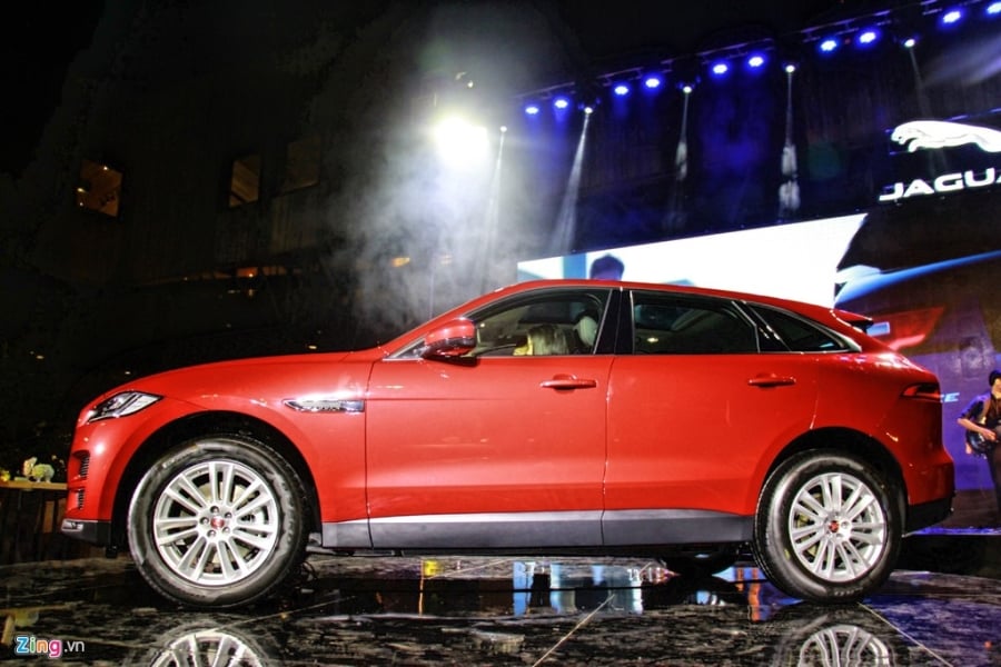 Jaguar F-Pace dau tien ra mat tai Viet Nam hinh anh 12