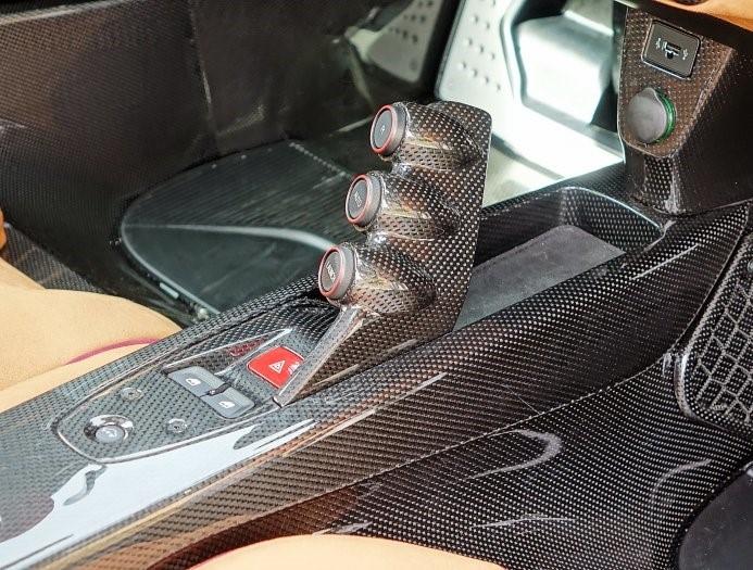 Sieu xe Ferrari LaFerrari cu rao ban gia 3,4 trieu USD hinh anh 6