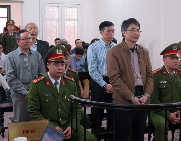 Giang Kim Đạt, Tham ô, rửa tiền, Vinashinlines, Vinashin