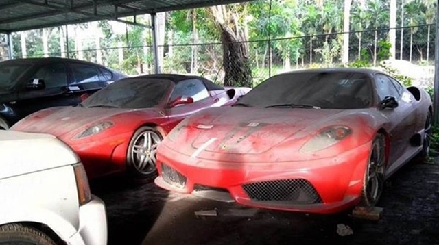 Loạt siêu xe và xe sang phủ bụi tại Việt Nam - Ảnh 1.