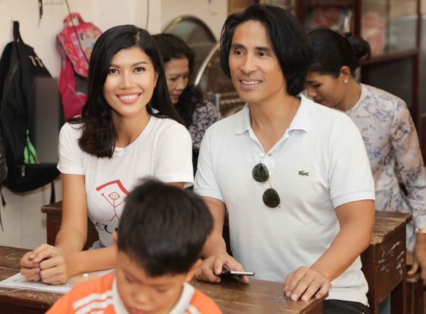 trang-la-cung-chong-dai-gia-ky-niem-1-nam-ngay-cuoi-1