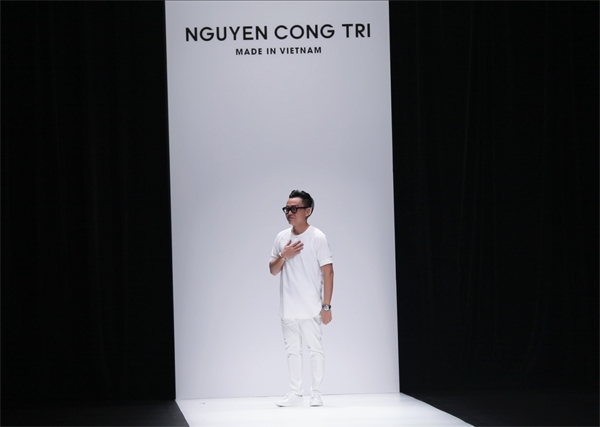 Nhà thiết kế Công Trí.