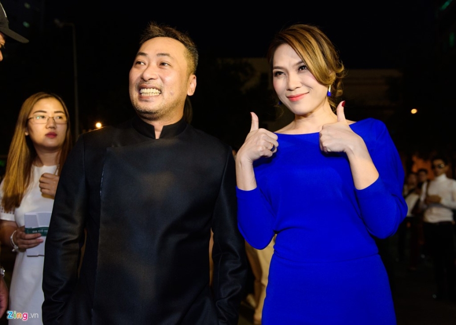 Hoai Linh va dan sao Viet tren tham do ra mat phim 'Da co hoai lang' hinh anh 4