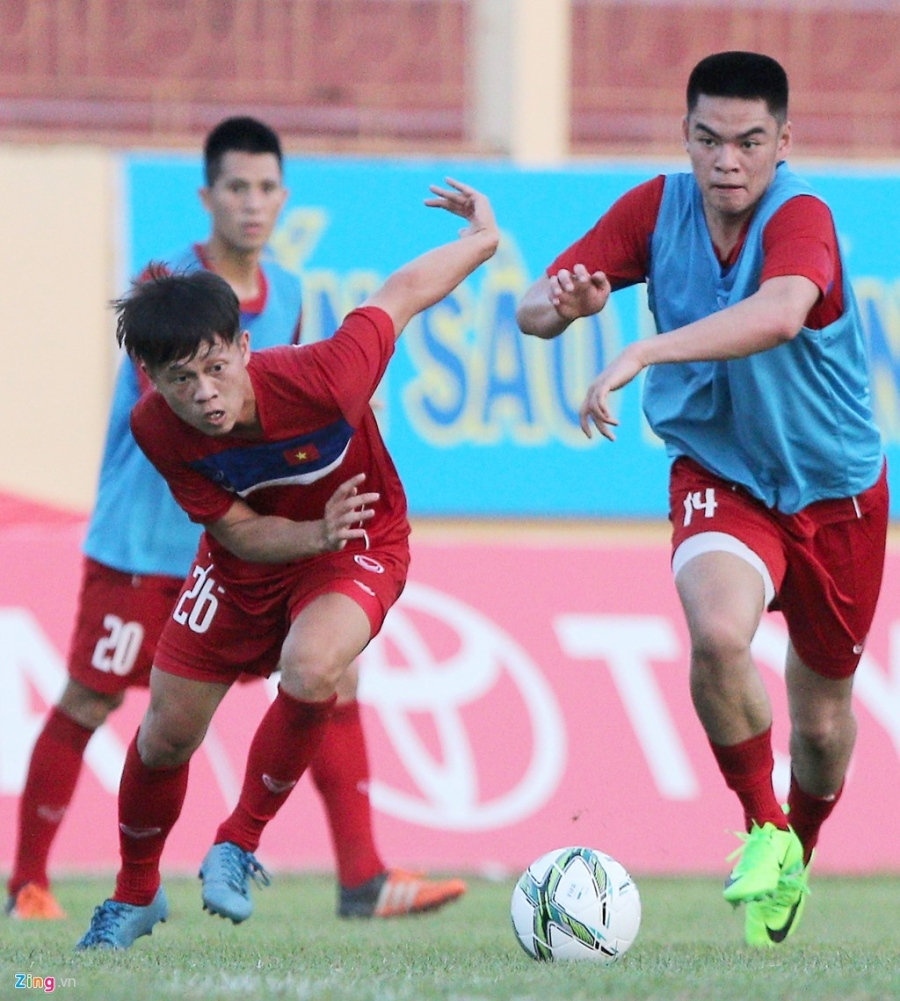 U20 Viet Nam: Tony Tuan Anh da cap voi Thanh Hau hinh anh 3
