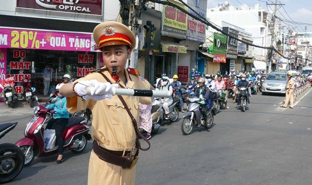 Cau be ung thu xuong o Sai Gon thuc hien uoc mo lam CSGT hinh anh 1