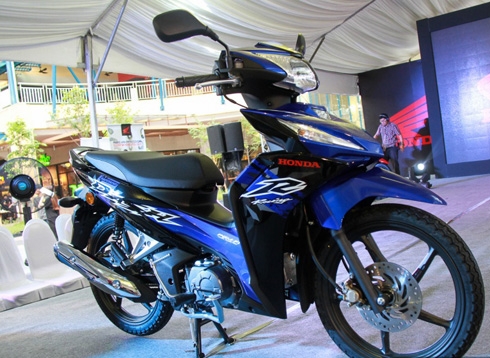 honda-trinh-lang-wave-dash-fi-2017-gia-tu-1300-usd-page-2-1