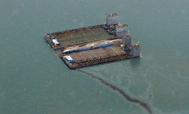 Pha Sewol duoc keo len va su sup do cua Tong thong Park hinh anh 2