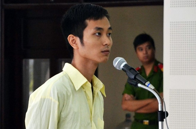 Xet xu nguoi Trung Quoc no sung ban dong huong gay chan dong Da Nang hinh anh 1