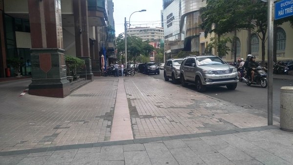Quận 1, ông Đoàn Ngọc Hải, vỉa hè, giành lại vỉa hè, phó chủ tịch Hải, phó chủ tịch Đoàn Ngọc Hải