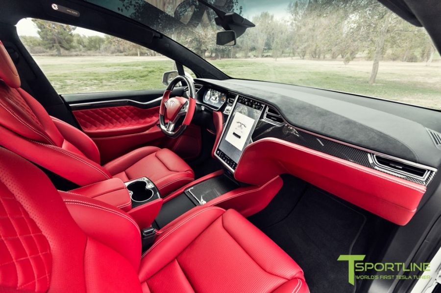 Xe dien Tesla Model X noi that Bentley rao gia 180.000 USD hinh anh 4