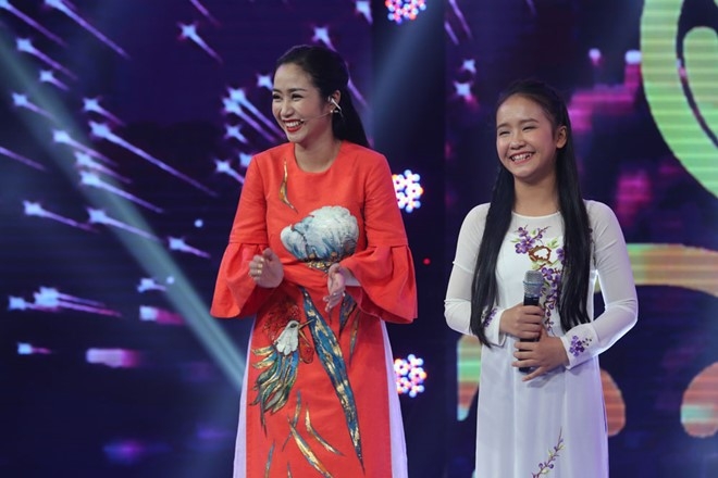 Be 9 tuoi duoc Quang Linh vi la 'ban sao nhi' Tung Duong hinh anh 8