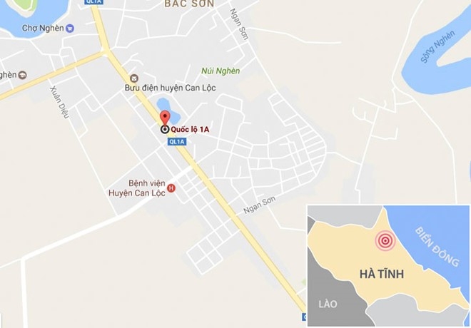 Lat xe tai, hang tan ca nuc do ra quoc lo hinh anh 6
