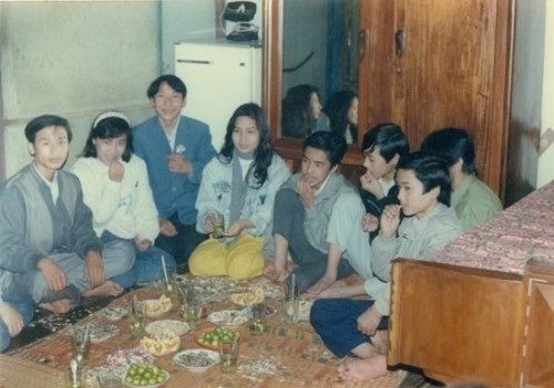 Loat anh qua khu 'nguoi muon ao, ke ngo tau' cua sao Viet hinh anh 2