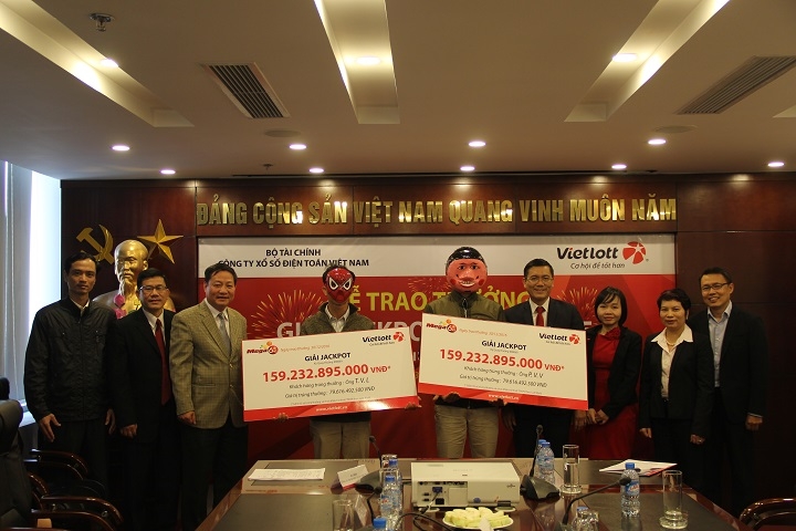 su that ve 21 ty phu vietlott cua viet nam hinh anh 2