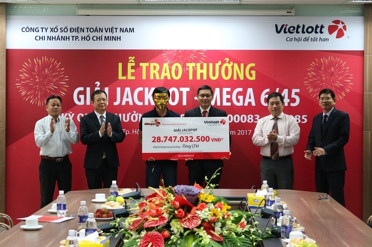 su that ve 21 ty phu vietlott cua viet nam hinh anh 3