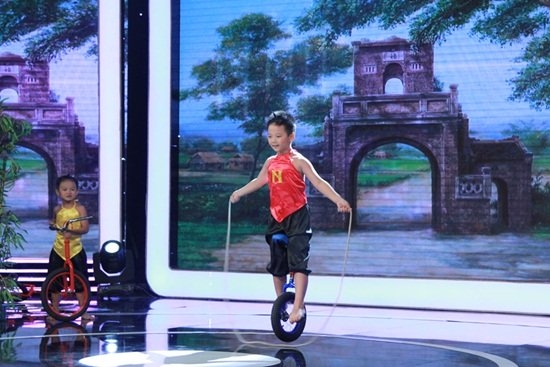 Biệt tài tí hon, Minh Khánh, Minh Khánh, Nguyên Hoàng, Đăng Bách, Minh Quang, Minh Nhật
