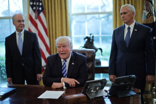  Tổng thống Trump giờ đây xem cải cách thuế là ưu tiên hàng đầu. Ảnh: Reuters 