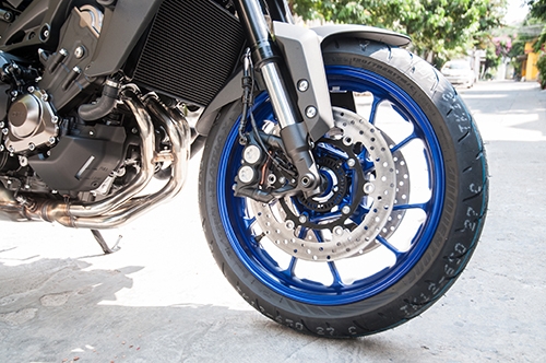 yamaha-mt-09-2017-5