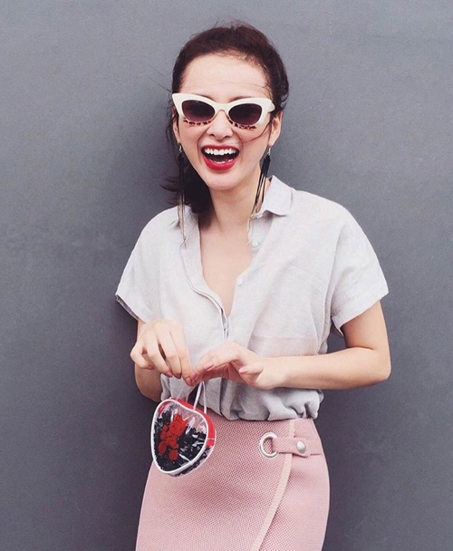 angela-phuong-trinh-nhiet-tinh-lang-xe-do-binh-dan-5