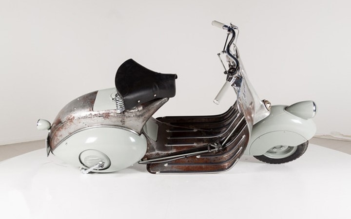 Ban dau gia chiec Vespa co nhat the gioi hinh anh 2