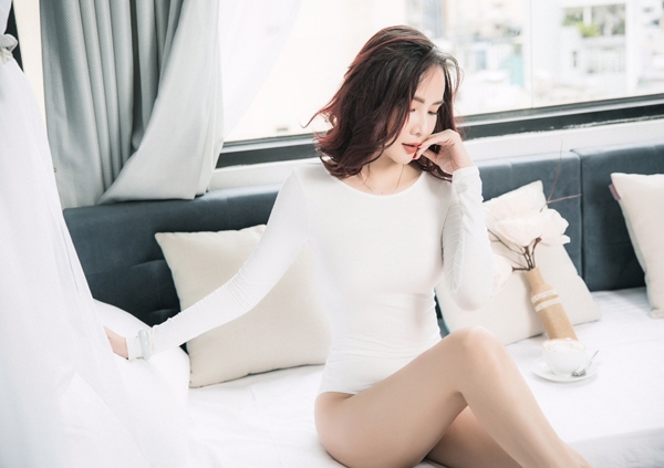 duong-yen-ngoc-khoe-chan-dai-nguc-day-o-tuoi-38-3